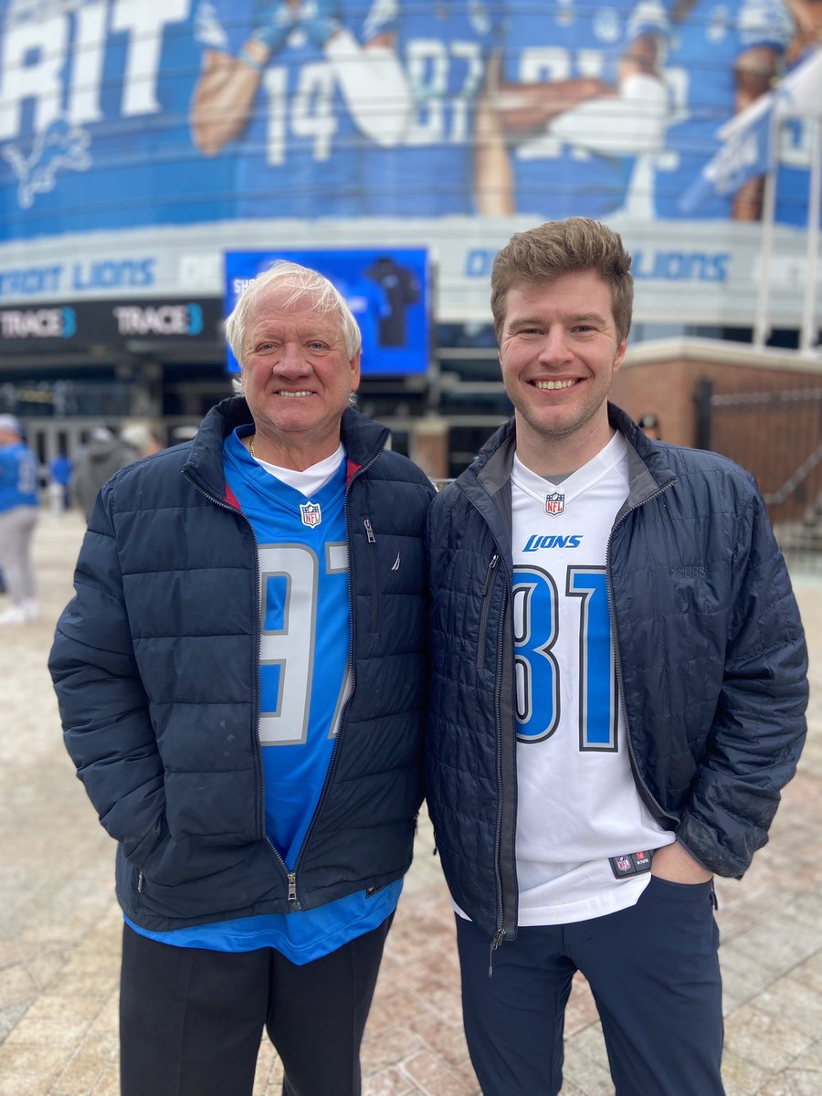 juthful's tweet photo. We had a day. #OnePride #SFBound https://t.co/VMAMcwEbKp