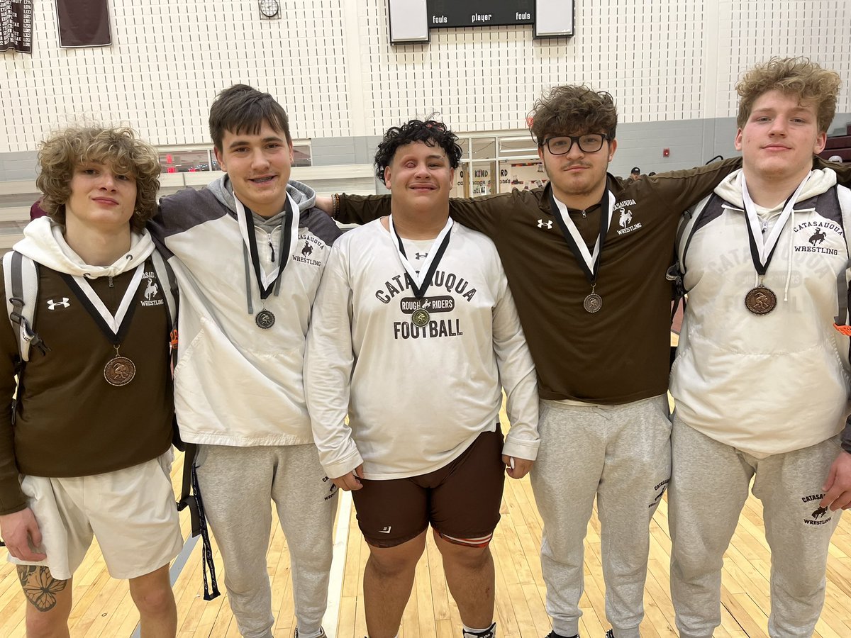 Coal Cracker 2024 results:
Varsity
121 Hartranft 5th
215 Beller 5th
JV
189 Bartholomew 2nd 🥈 
215 Rodriguez 5th
Ramos 1st 🥇 
<a href="/CHSRoughRiders/">CHS Rough Rider Athletics</a>