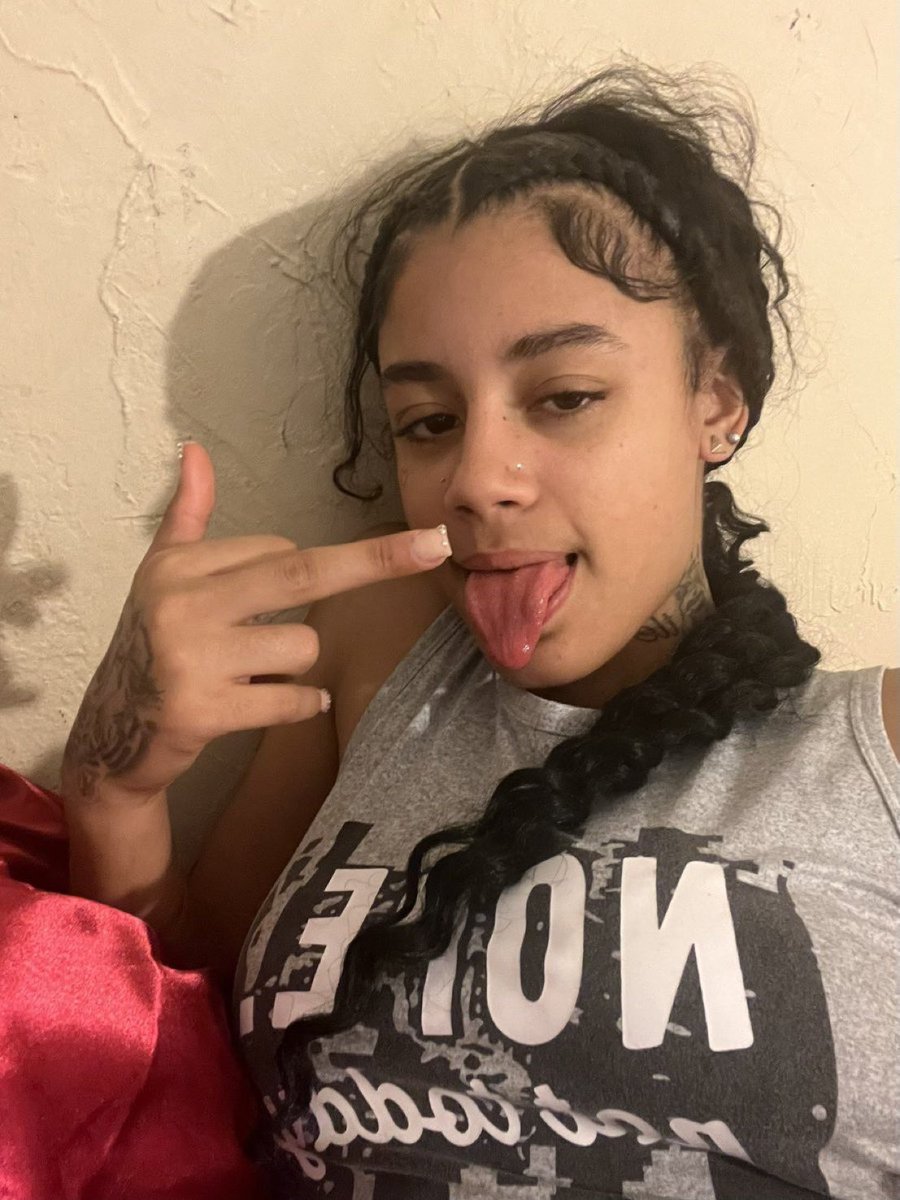 briiarmoni's tweet photo. 👅 https://t.co/ISzAkJzGCf