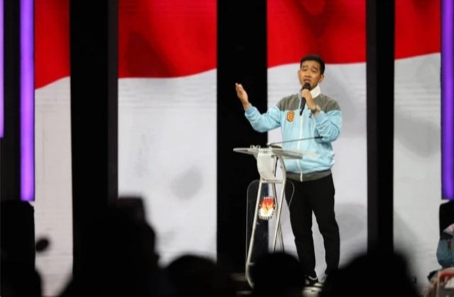 KOSA KATA..
ILEGAL.
.
.
#CoblosNomor3 
#GasssGanjarMahfud 
.
☕🚬