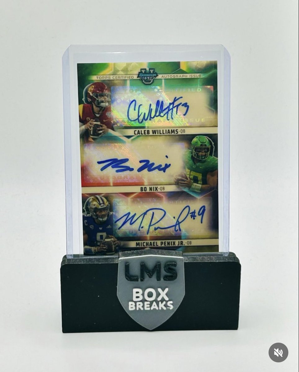 BoxLms's tweet image. One of the other superfractors we hit last night on @LoupeTheApp. Triple auto of those 3 QB’s was pulled by @chefbordenga85. Congrats to the new owner

#football #tripleauto #Bonix #superfractor #oneofone #bowman