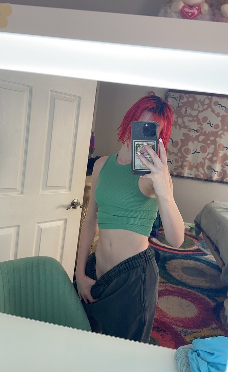 prettykkittykat's tweet photo. Feeling extra breedable tonight 
Retweet if u want to breed me https://t.co/QRqvAcdMcf