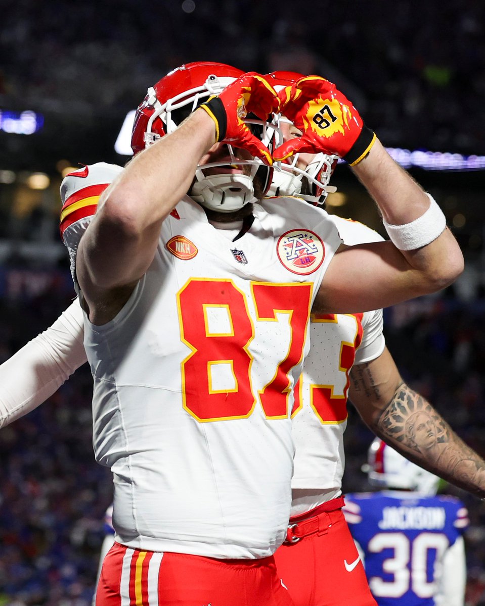 NFL tweet media
