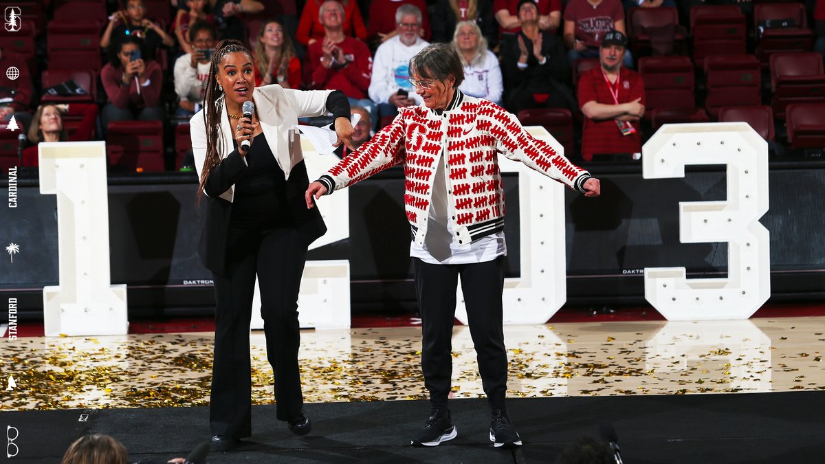 StanfordWBB's tweet photo. 1,203 wins, 1,203 tallies. 

A jacket fit for the 🐐, courtesy of @Nike 

#GoStanford https://t.co/VKaAMh54HV