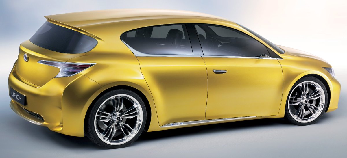 UltimativCars's tweet photo. @Jaguar @IanCallum @UDCVS @fcpperignon1 @JeremyClarkson @GeorgeNicolasUK @aut0mob @javierd1969 @CarManToday @DougDeMuro To help you (younger) viewers an idea, what the other cars of that looked like:
1. #Jaguar #RD6 #Concept (as reference)
2. #Lexus #LFCh #Compact (2009; later #CT: 2010-22)
3. #Ford #Puma (1st-gen: 1997-2001)
4. #Mazda #RX8 Concept (2001; later RX-8: 2003-12) https://t.co/rHUQIXbslv