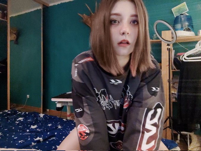 gonna play a little  https://t.co/BfqrPelSyS #VALORANT https://t.co/fevdR54W9X<a href="/tag/valorant"class="tags">#VALORANT</a>