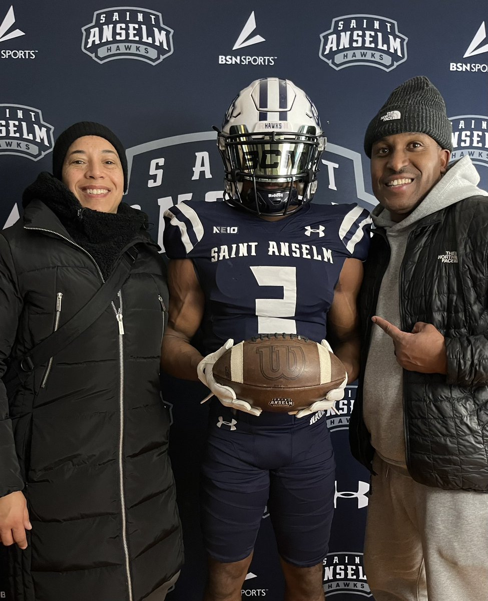 Great visit this weekend at @STAHawksFB! Blessed to have an opportunity to play at the next level! @CoachBraine @CoachJoeAdam @CoachBIreton @tatnallfootball @andymartire