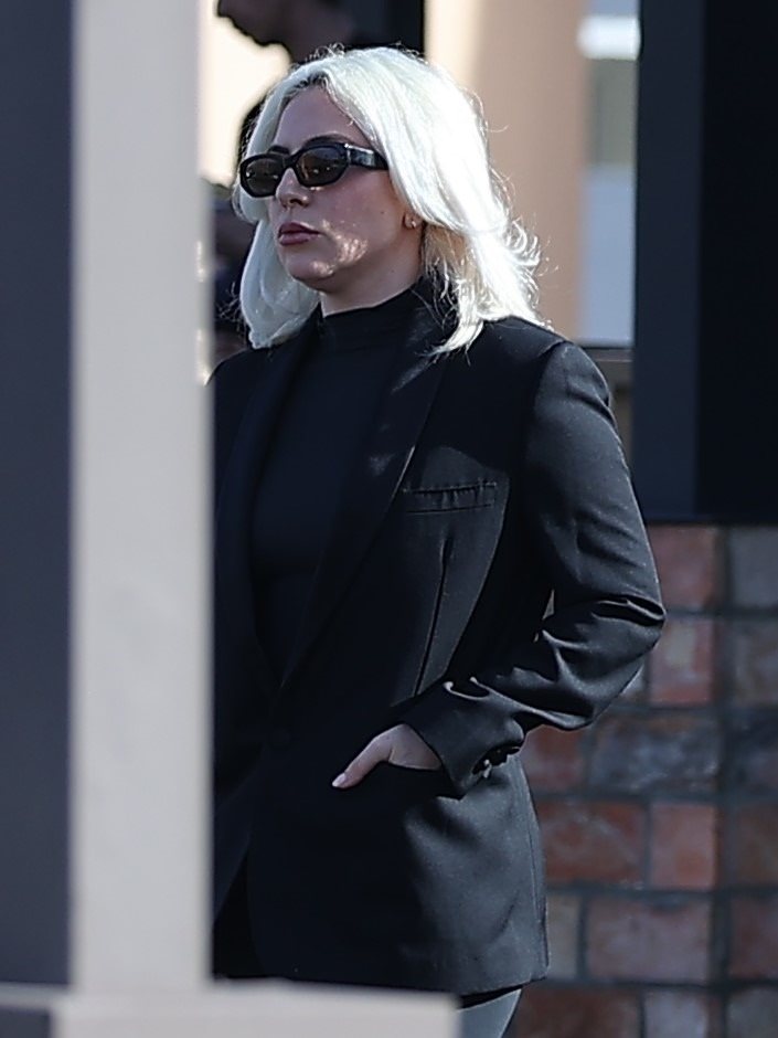 [NEW PHOTOS] Lady Gaga out and about in Malibu (Jan. 21). Full album: bit.ly/48pXr1j