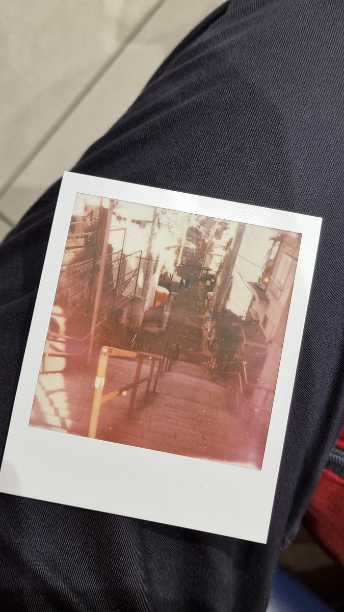 Fine I'll go to the steps in Your Name 🥺 me and who?????? 🥺