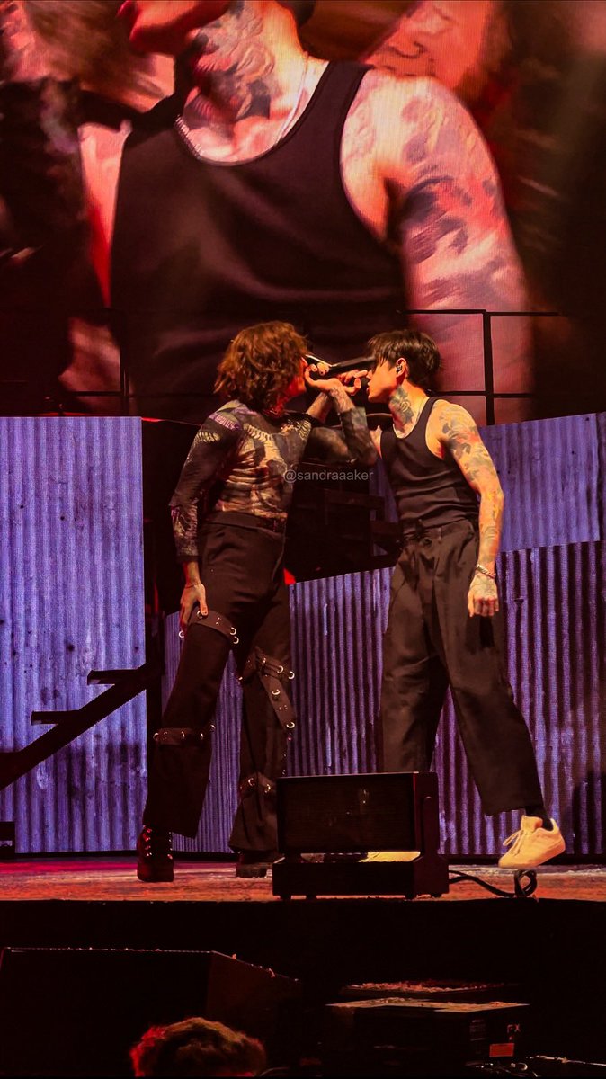 sykobludd's tweet photo. them!!! https://t.co/iLj70Je0Ru