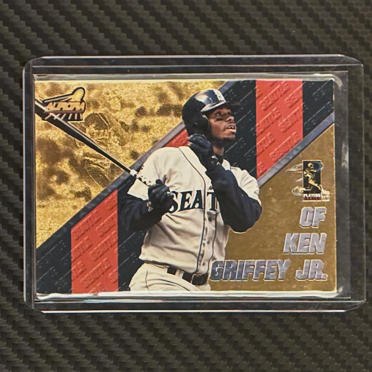 YeahThoseCards's tweet photo. Day 21
#JrJanuary plus Jackson, Jones & Jordan..
#PCJanuary #JrJacksonJonesJordanJanuary @bojackson @realcj10 #MichaelJordan #KenGriffey #BoJackson #ChipperJones #sportscards #whodoyoucollect #thehobby https://t.co/OK9IXQRD0B