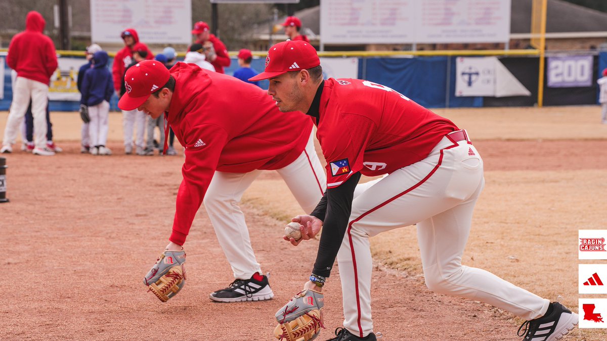 𝐒𝐡𝐚𝐫𝐢𝐧𝐠 𝐎𝐮𝐫 𝐊𝐧𝐨𝐰𝐥𝐞𝐝𝐠𝐞 with the next generation with a clinic with Lafayette Little League ⚾️

#GeauxCajuns