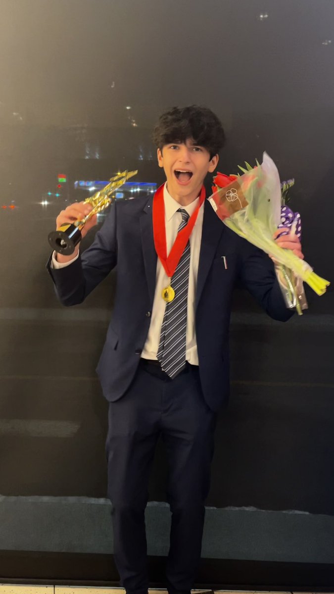 Congratulations to junior Tyler Phillips for earning his University of Kentucky Tournament of Champions qualification in Congressional Debate! He also one bid away from qualifying in Extemporaneous Speaking as well.