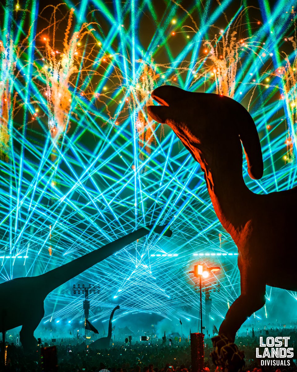 Catch my Detox Set b2b with Liquid Stranger from Lost Lands ’23 plus the Closing Ceremony tonight at 9pm EST at twitch.tv/lostlands!

Thank you everyone for an amazing weekend of Couch Lands and Lost Lands 2024 on sale, can’t wait to see you all at Legend Valley this summer!