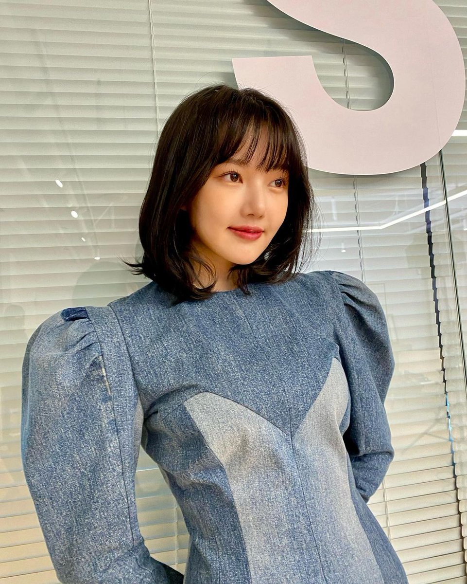 yerinhour tweet picture