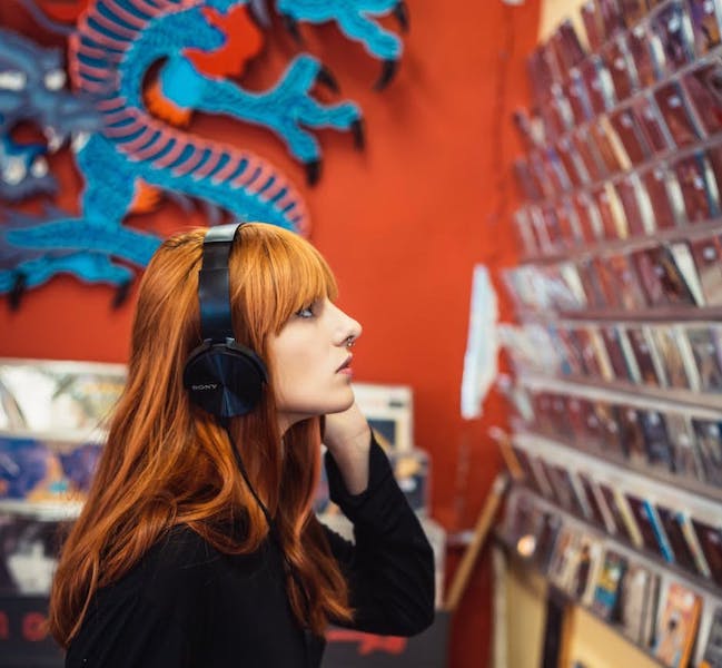 🎙 Exciting News from The Sound Cafe! 

📷 Get ready to embark on a global musical journey with our curated selection of top international shows as podcasts on The Sound Cafe! 

📷📷 Listen On Demand📷 📷 . 

📷 thesoundcafe.com/podcasts🎵✨