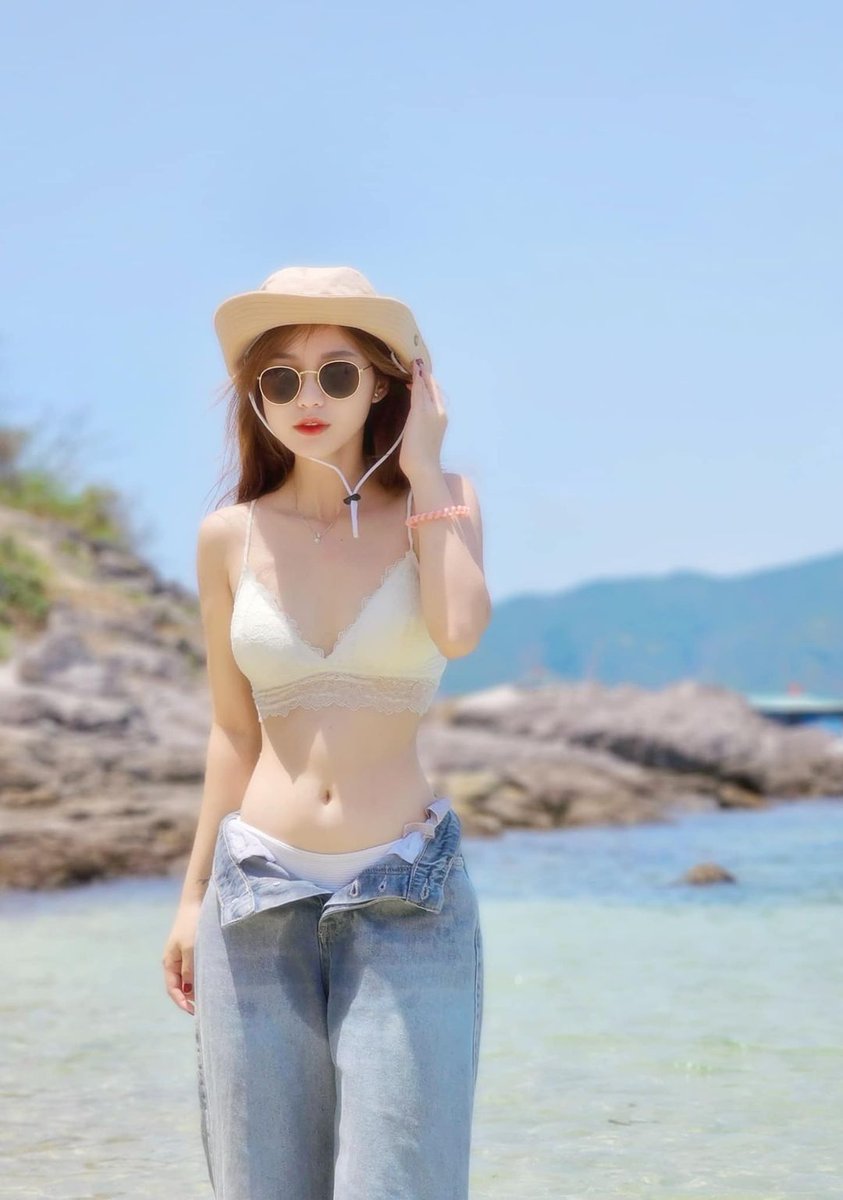 Beautiful Asian Girls tweet media