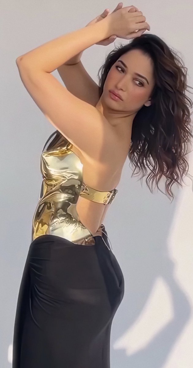 GEacVz0awAANGFa?format=jpg&name=medium