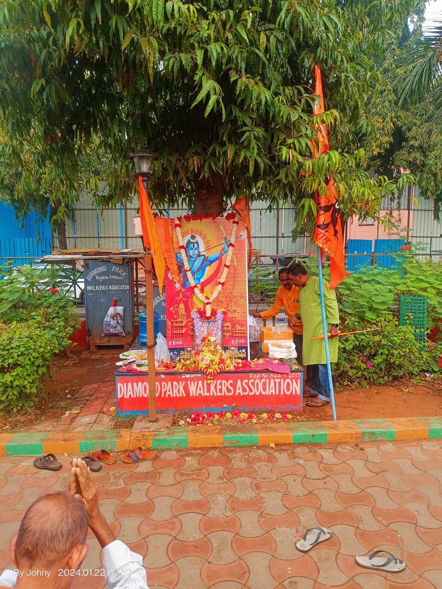 enigmaticjohny's tweet photo. #JaiShriRam
#RamMandirPranPrathistha
#RamLalla
#RamMandir
#diamondpark
#mesmerisingvizag https://t.co/UaMKX4uYbw