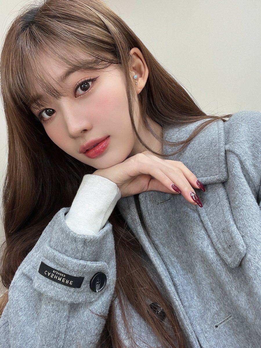 [240121] 11:07 AM KST: 🐰🫧