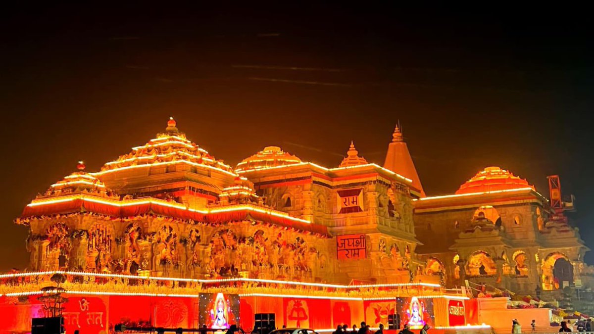 RAJPUTANA4ever's tweet photo. अद्भुत ✨
 #RamMandirPranPrathistha
जय जय श्री राम 🙏
#विराजो_राम_अयोध्या_धाम #अवध_में_राम https://t.co/pCD7qSvxfM