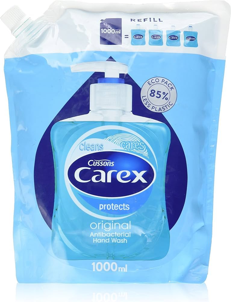 Happy_Li03's tweet photo. @Cantu_BeautyUK 
Please can you sell refill packs like one of these for your salon sized products? Bought them because it’s cheaper on a University budget and I just want to refill them and not waste the bottles! https://t.co/unTHHTUcB9