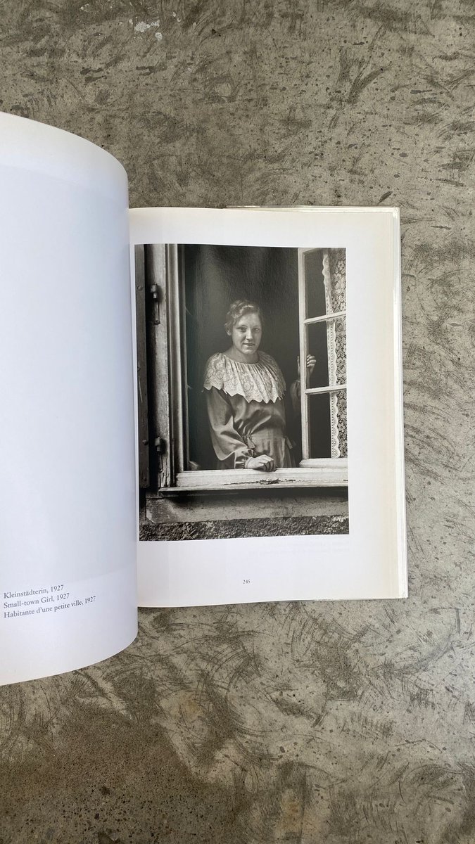 921.AUGUST SANDER : PEOPLE OF THE 20TH CENTURY 1:The Farmer /2002年　　　　　　　　　　　　　　　　　　　　　　　　　　　　　　　　　　　　　　　　　　　　　

▪︎帽子堂　Instagram
instagram.com/p/C2YUaW2yu27/

#アートブック #vintagebook