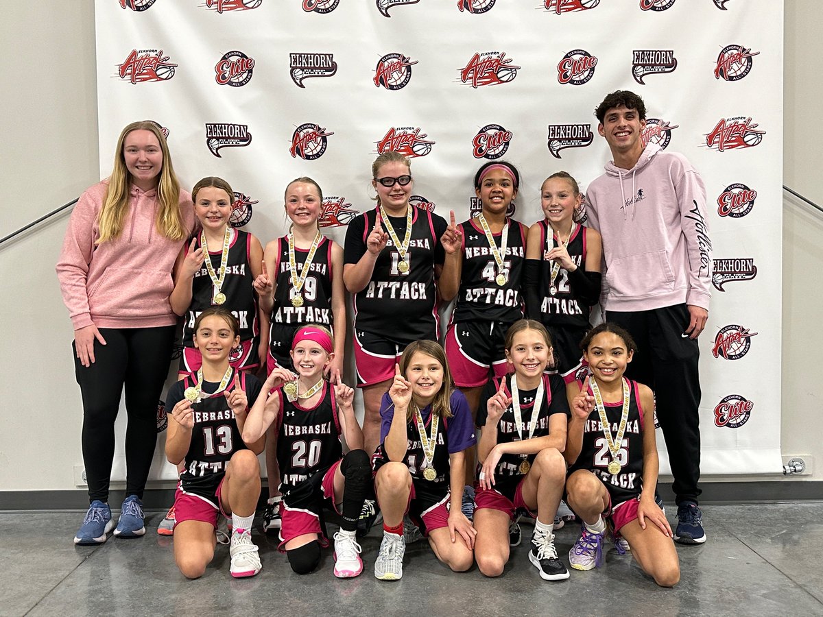 CONGRATULATIONS to the NE Attack 5th Select Team! Undefeated and Tourney CHAMPS 🏆 this weekend in the Winter Hoops Challenge!
#HardworkAndHustlePaysOff
#TeamworkWins