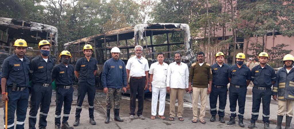 A fire accident occurred at Dilsukhnagar Bus Depot, brought under control by the Fire Department and DRF teams. 2 buses damaged, no casualties @GadwalvijayaTRS @CommissionrGHMC @GHMCOnline