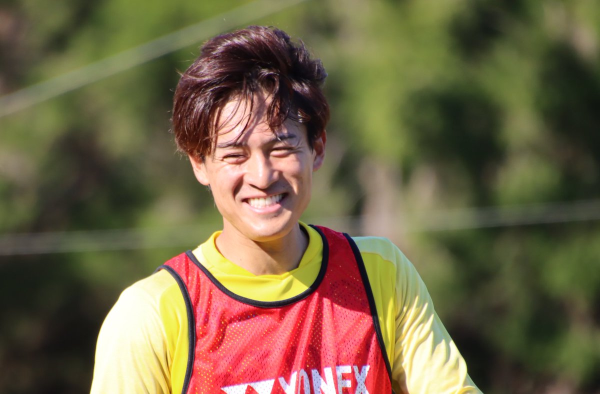 REYSOL_Official's tweet photo. ☺️😆🤣😁

#高嶺朋樹 #柏レイソル
#NoREYSOLNoLIFE https://t.co/8tnDgPI0hi
