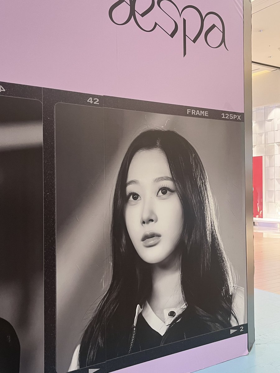 잠실 롯데월드몰
에스파 팝업 >.<