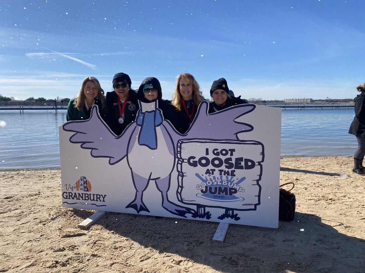 StayGranbury's tweet photo. So proud @HappyHillOrg won 1st  Place with the most jumpers/stickers/supporters #GoosebumpJump 

Thanks @VisitGranbury for not only being tourist friendly #WinterGuest but also super charity minded ♥️ https://t.co/jgJYJ5VHih https://t.co/j9AkTEBbpQ