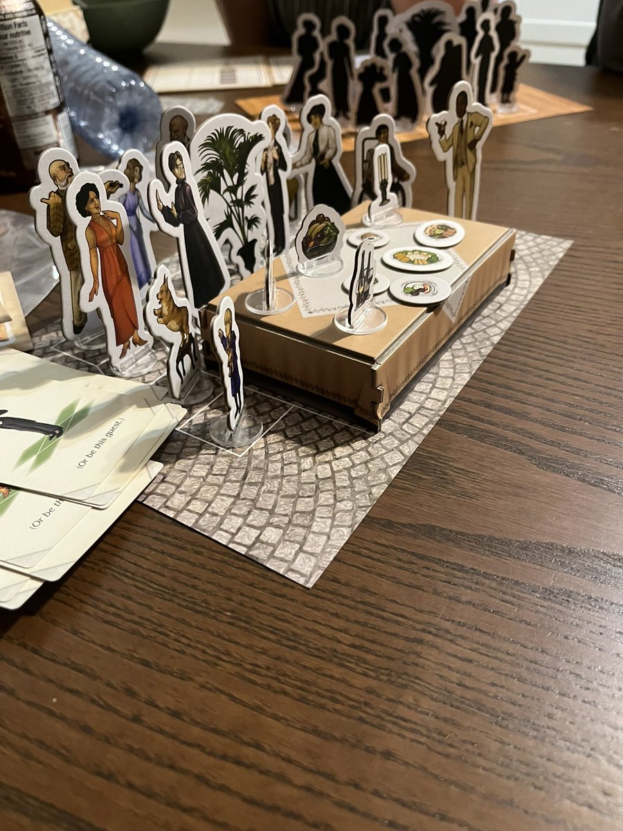 Taught Picture Perfect the other day. 
It’s a fun one, love how tricky it is trying to fulfill everyone’s demands. 
#boardgames #boardgame