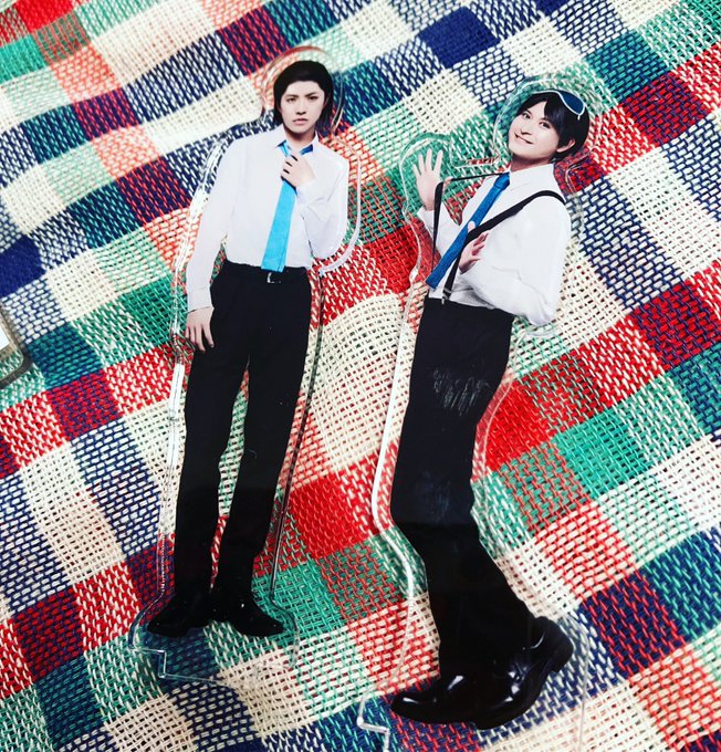 「dutch angle necktie」 illustration images(Latest)