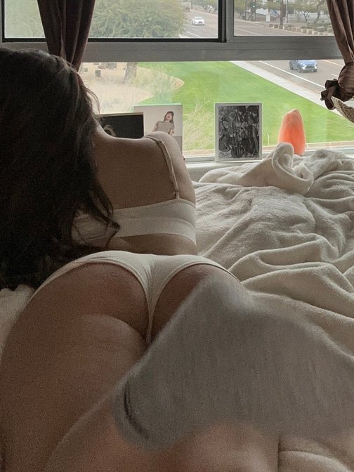 Did you miss me? https://t.co/20qSTCpQn4 https://t.co/kcUasyYP6Y