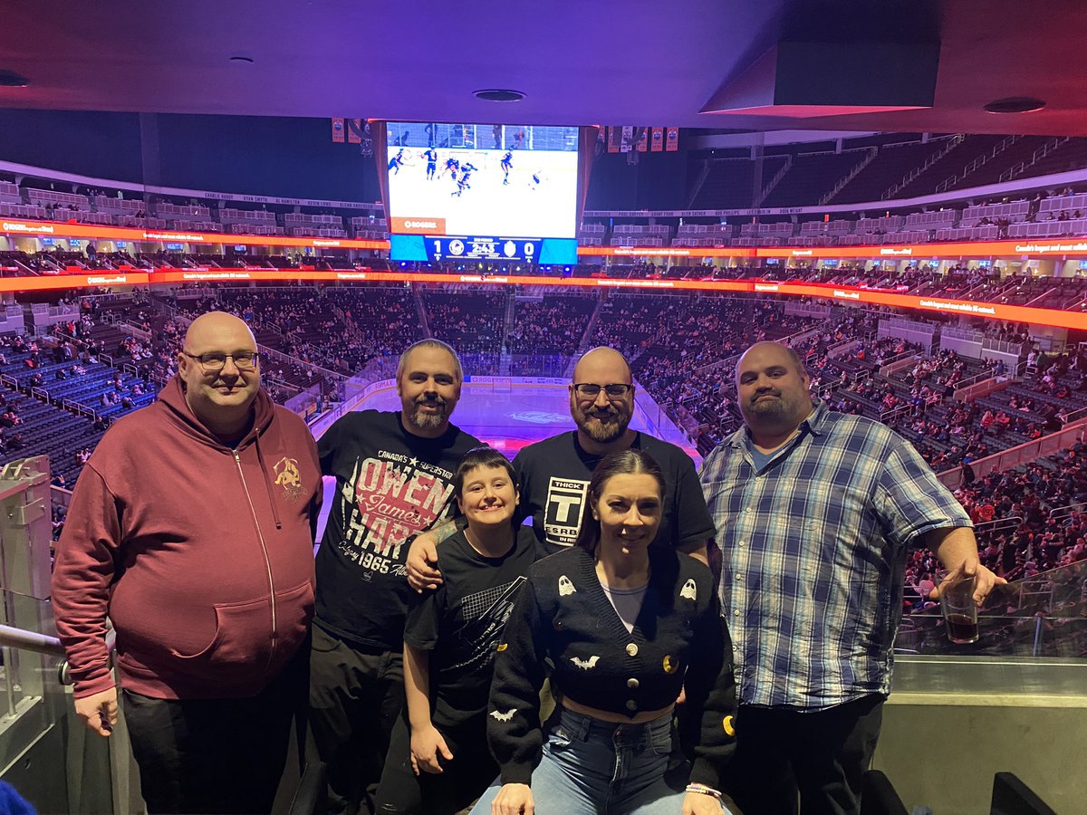 Tonight was special. Thanks to <a href="/CollinsMelball/">Melball Collins</a> <a href="/thatcanadaguy/">Andre C</a> <a href="/rick_jules/">TMC-Rick Jules</a> @DadBodPJC for coming tonight. 

And always thinking of <a href="/astridpizarro/">“The Natural” Astrid Pizarro</a> &amp; <a href="/kaylaajaye/">Kayla Jaye</a> 

I’ve always believe in them, and I try to treat the people who work with me right. <a href="/BackbreakerMedi/">Backbreaker Media</a> <a href="/BackbreakerGame/">Backbreaker Gaming</a>
