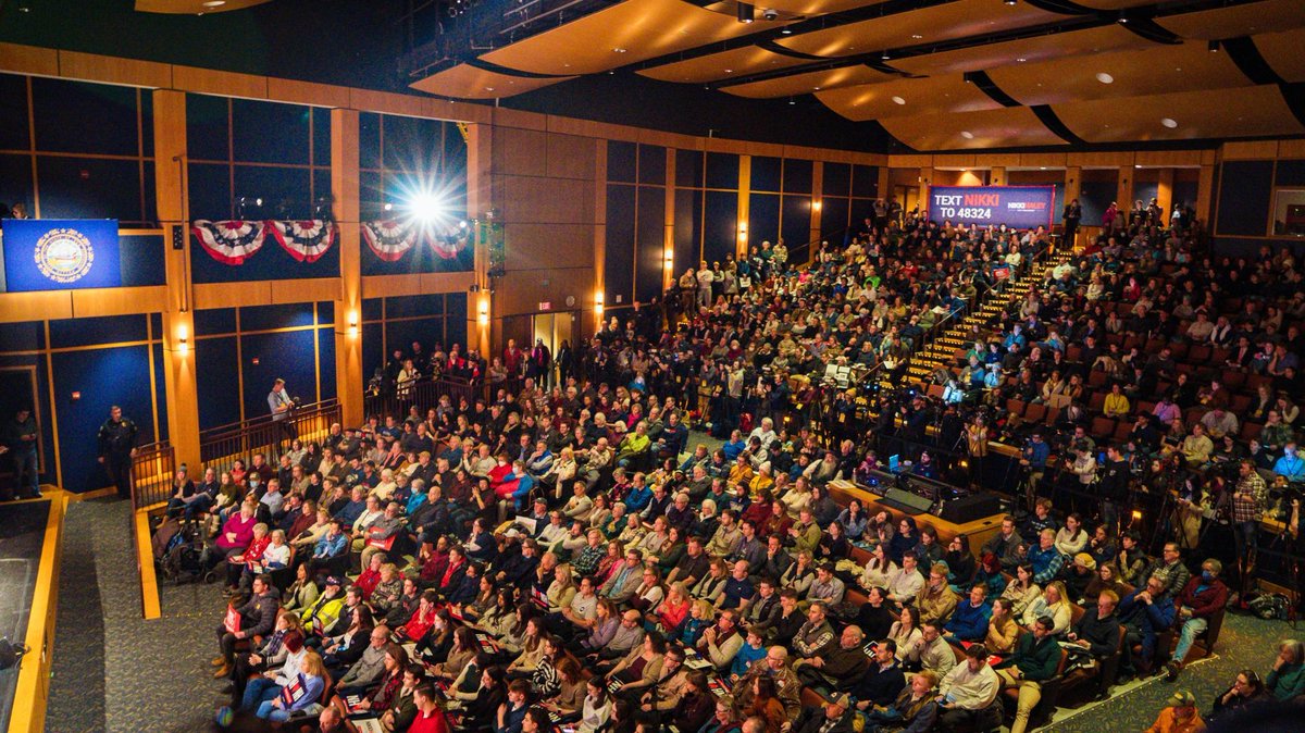 NikkiHaley's tweet photo. What a crowd, 📍Exeter! The energy on the ground is electric, and it’s clear Granite Staters are ready to make a difference on Tuesday!

An extra special thanks to America’s favorite judge, Judge Judy Sheindlin, for joining us! She gets it: this country needs no drama, no chaos, no nonsense – just results!