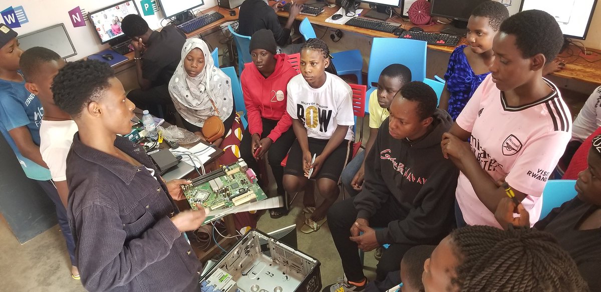 Restless Teacher™ tweet media