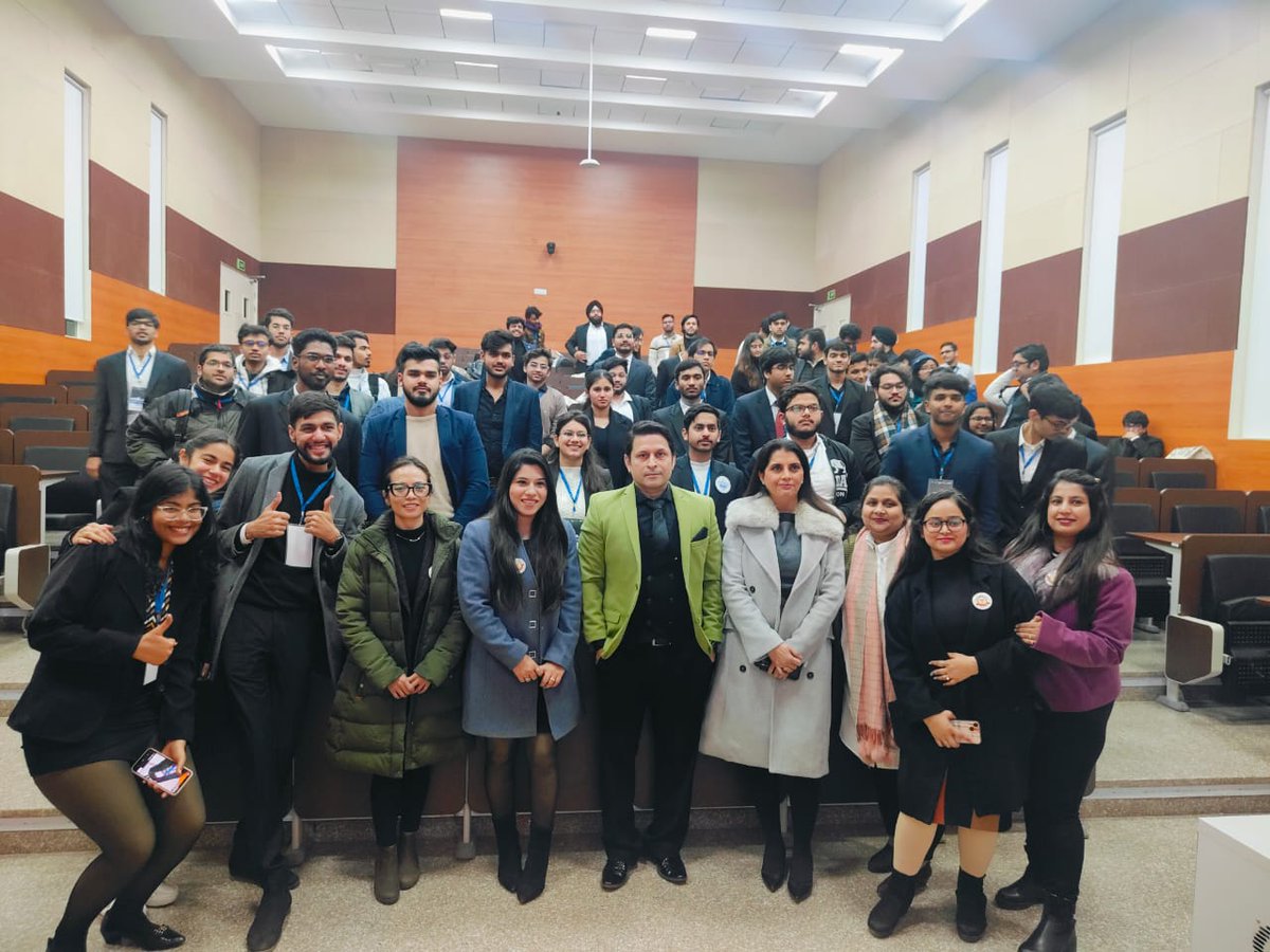 SAbroadExpert's tweet photo. Successful Study Abroad Event in Premium Education Institute, Delhi - Inspired Students to Spread their Wings for overseas education.

For more information call us at +91-8595338595.

#studyabroadevent #studyabroadeventindelhi #studyabroad https://t.co/U55mlnbU57