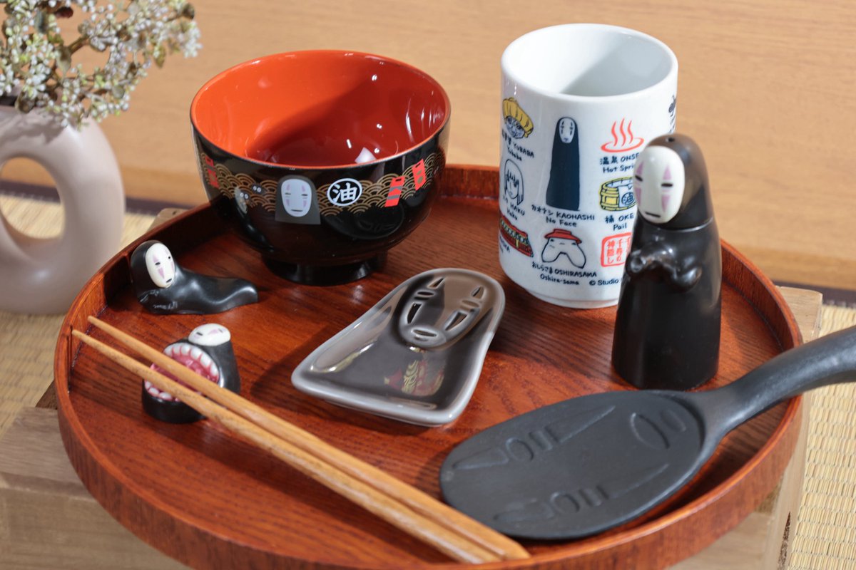 ジブリ 千と千尋の神隠し 食べまセット 食器セット 非売品 楽天市場】千と千尋の神隠し（キッチン用品・食器・調理器具）の通販