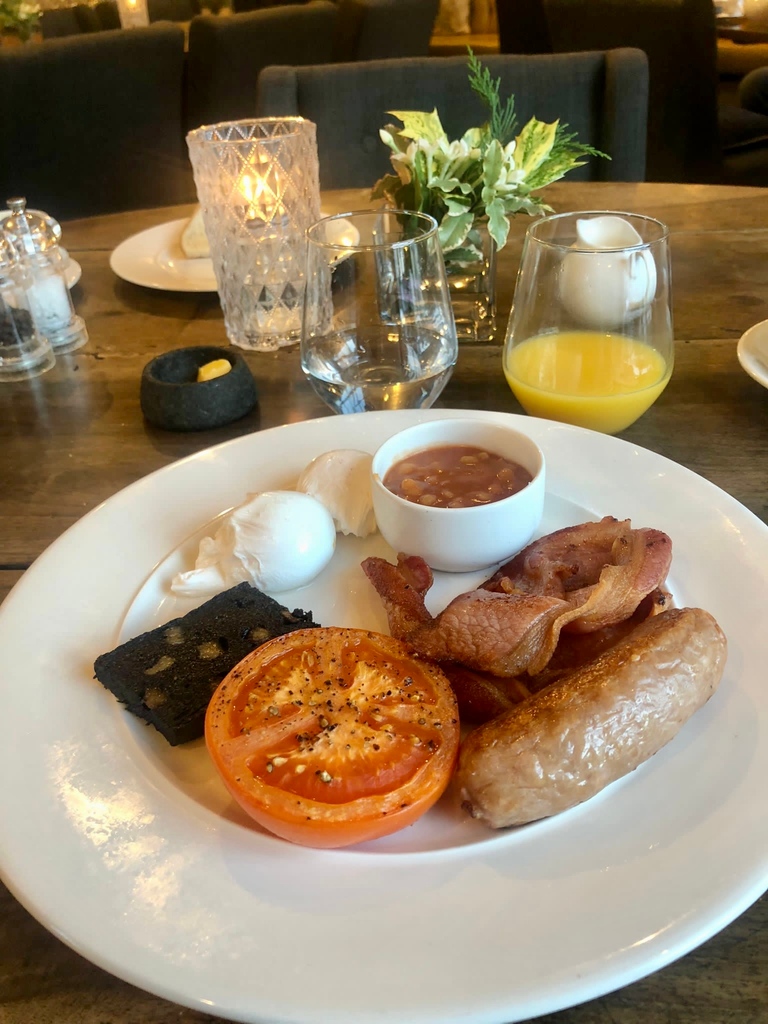 AAHospitality's tweet photo. JUST IN FROM OUR INSPECTOR! 

“A fantastic stay @CoachHorsesRV! Did you know they have their own micro brewery on-site? 5 #AASilverStars and 2 #AARosettes maintained.”

Take a look > https://t.co/38afhFp23m https://t.co/BXVT9ya6Zl