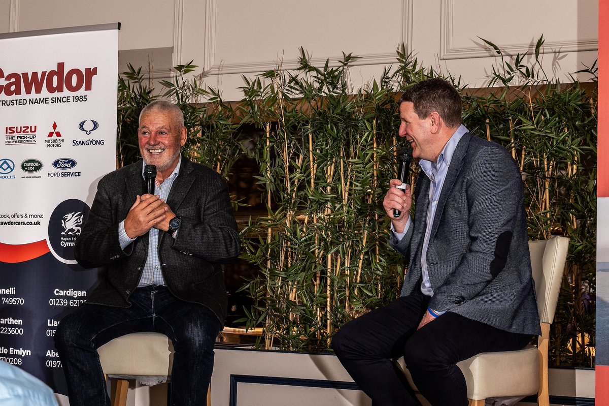 Go_To_Events's tweet image. A superb evening at the latest Go To event @Themarinehotel 

Special thanks to the superb Warren Gatland, brilliant on the night &amp;amp; pumped for the Six Nations 🏴󠁧󠁢󠁷󠁬󠁳󠁿.

Great to celebrate local talent doing well playing for Scarlets U18s too 👊 

Next event details soon.