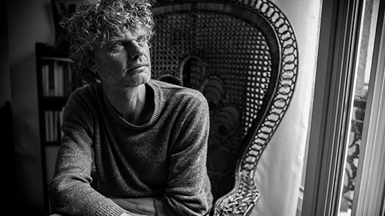 Het Scheepvaartmuseum (@schpvrtmsm) on Twitter photo De man achter Food for Thought is fotograaf en filmmaker Kadir van Lohuizen. Hij richtte de laatste jaren zijn camera op de wereldwijde voedselindustrie. Zijn werk laat de complexiteit van het voedselsysteem zien. 
🌐 Lees meer over zijn projecten: bit.ly/KadirvanLohuiz… De man achter Food for Thought is fotograaf en filmmaker Kadir van Lohuizen. Hij richtte de laatste jaren zijn camera op de wereldwijde voedselindustrie. Zijn werk laat de complexiteit van het voedselsysteem zien. 
🌐 Lees meer over zijn projecten: bit.ly/KadirvanLohuiz…