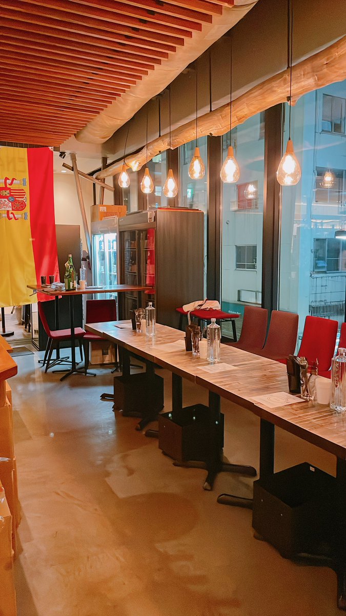 yoshix001's tweet photo. 開店準備中！

#SAKEHUB https://t.co/N2jLIXXQo7