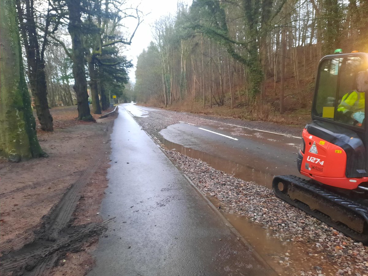 The #A68 at Jedburgh remains closed following Jed Water bursting it's banks and covering the road in gravel. Our teams are working hard and the road will be reopened once the gravel has been cleared. 

We thank you for your patience. 

<a href="/trafficscotland/">Traffic Scotland</a>