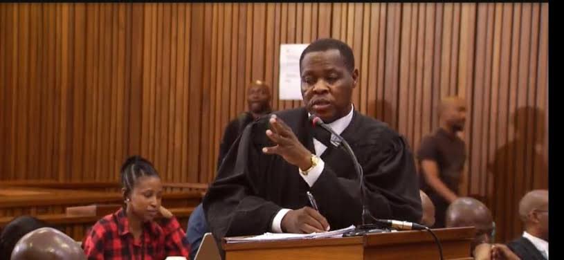 Sihle To You ✍🏿️📝 on X: ""Otherwise we will be here until Mandela is  resurrected" - Judge Ratha. 😩😩😩 Judge Ratha Mokgoatlheng vs Advocate  Thulani Mngomezulu 🥊🥊 "May I request the court