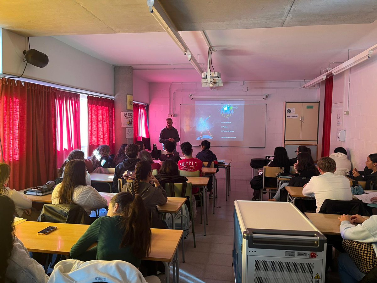 Institut Rocagrossa tweet media