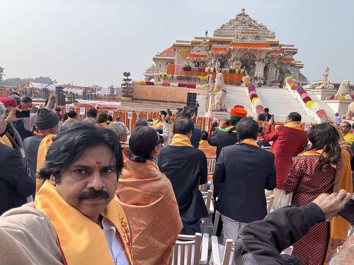 రామకార్యం అంటే రాజ్య కార్యం
ప్రజా కార్యం...🙏 జై శ్రీ రామ్