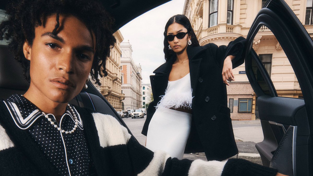 ALL IN THIS TOGETHER ❄️
Check out the selection of seasonal styles that have just landed online. 
Discover more on #YOOX

For Her: yoox.ly/3S6zaXc
For Him: yoox.ly/3S7TZ4n