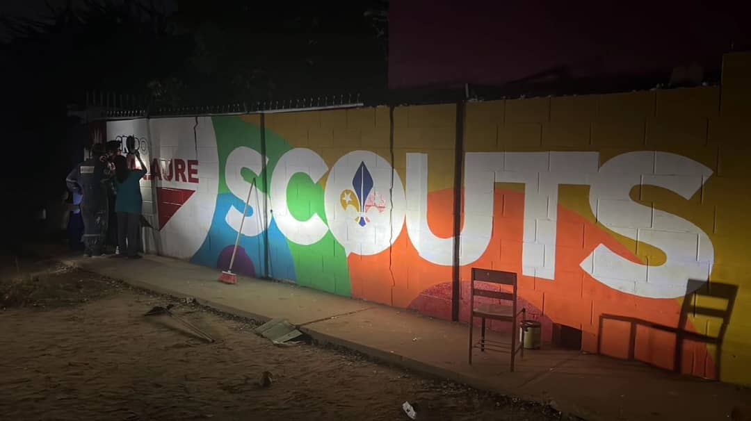 gsmanaure's tweet photo. Un mural Scout para la Comunidad!

Desde el pasado 02 hasta el 14 de Diciembre de 2023 se estuvieron realizando jornadas de trabajo de dibujo y pintura para realización de un Mural Scout en las paredes cercanas al local de grupo. https://t.co/3mcbBUjKSk